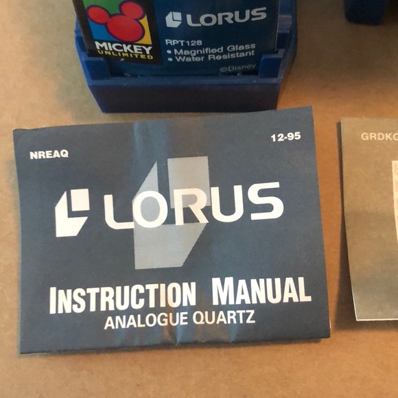 Lorus Mickey Unlimited Wrist Watch Disney - Picture 3 of 6